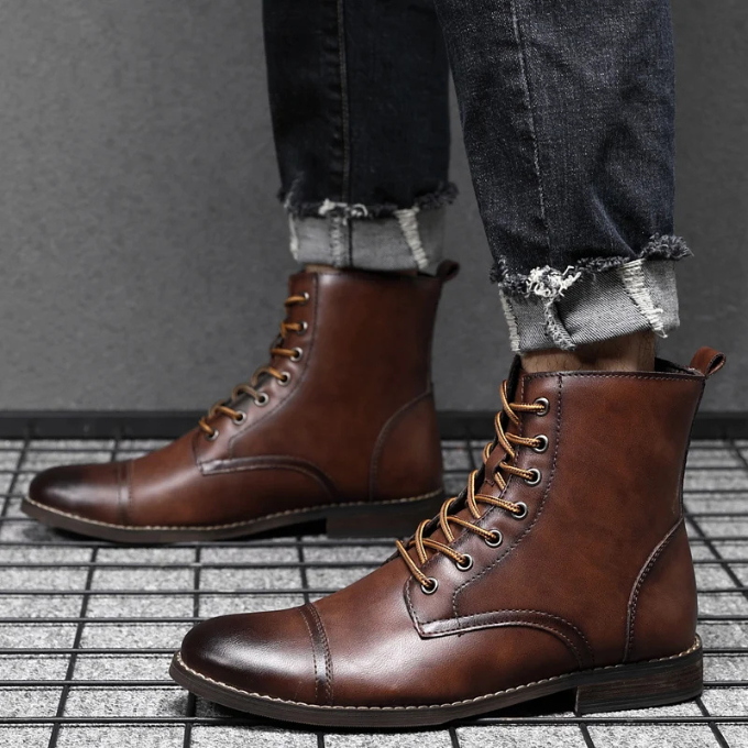 Brentford Vintage Leather Boot