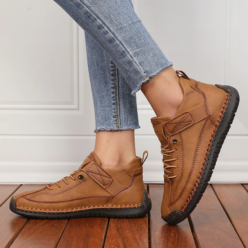 Avery Casual Walkers