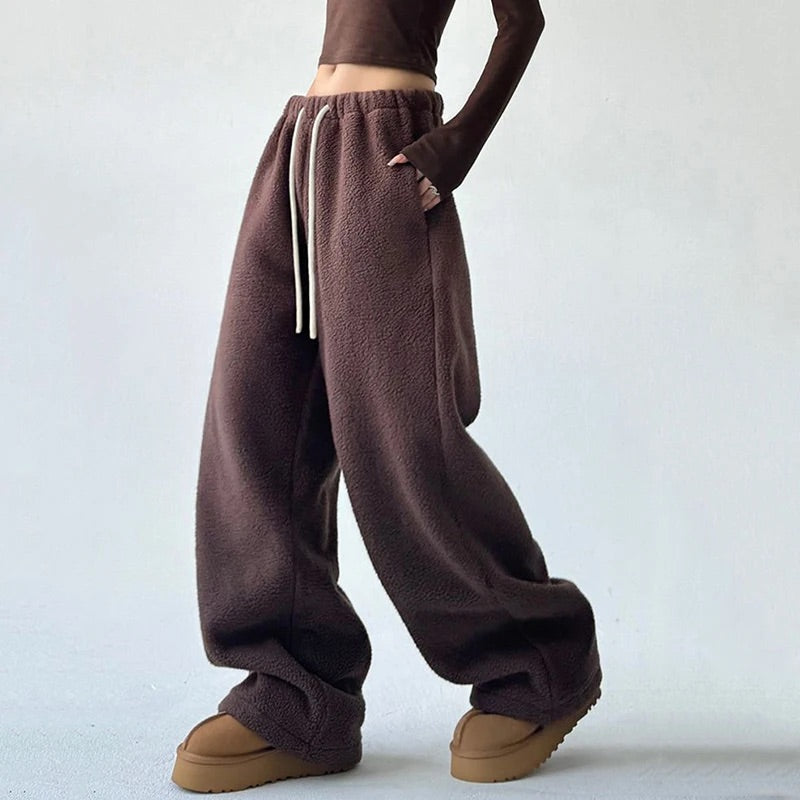 Anabella Sherpa Sweatpants