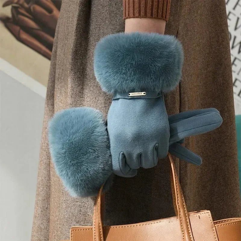 The Elara Fur Gloves